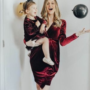 H&M velvet maternity dress